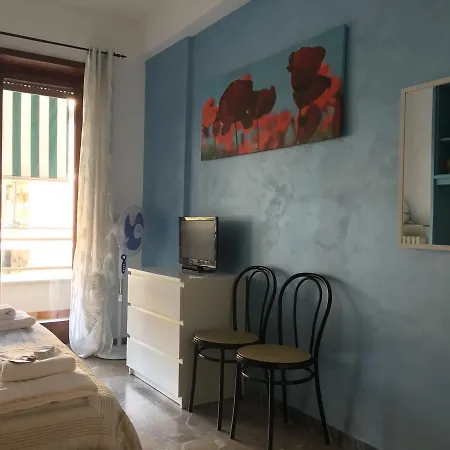 Bed Rooms Rome Bed & Breakfast *